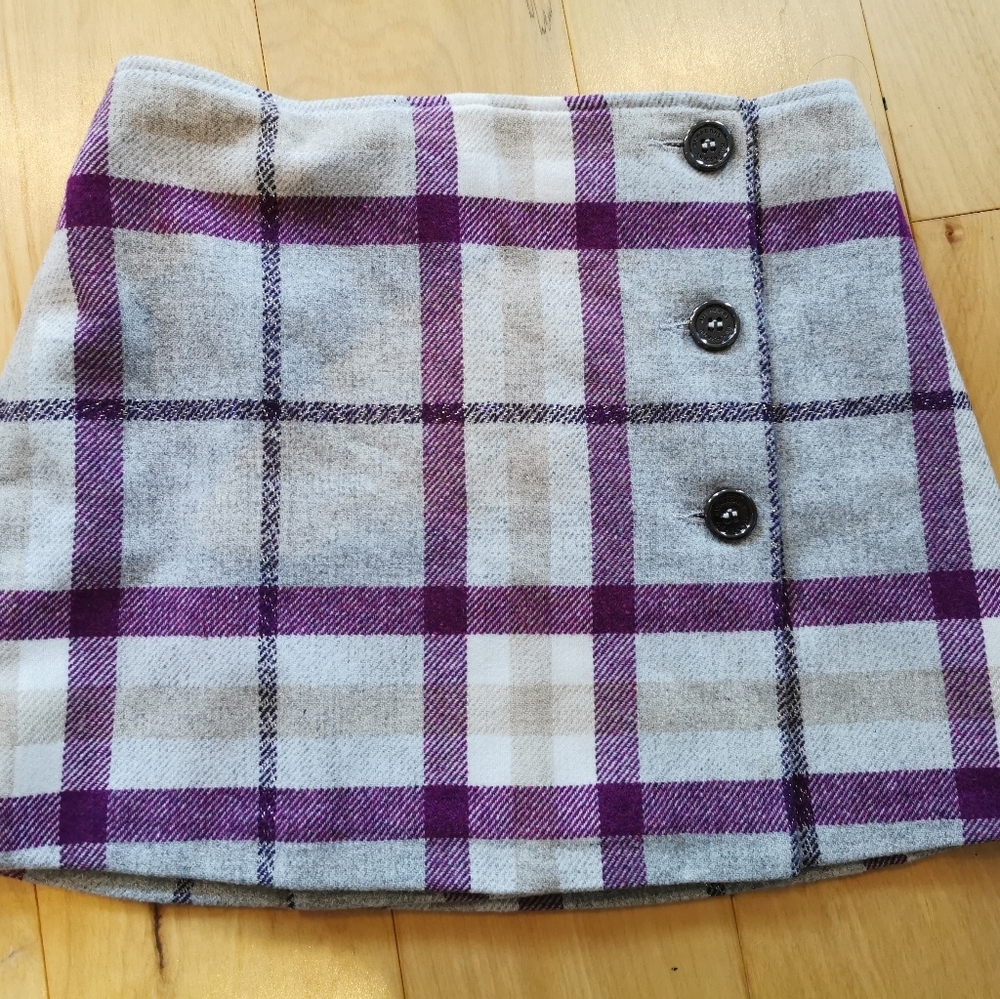 Burberry girls wool skirt ,10  purple w metallic